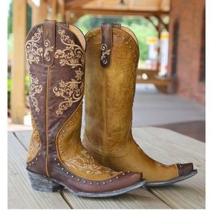 Old Gringo Arta Boots in Buttercup & Brass studded & embroidered cowgirl 7.5 EUC